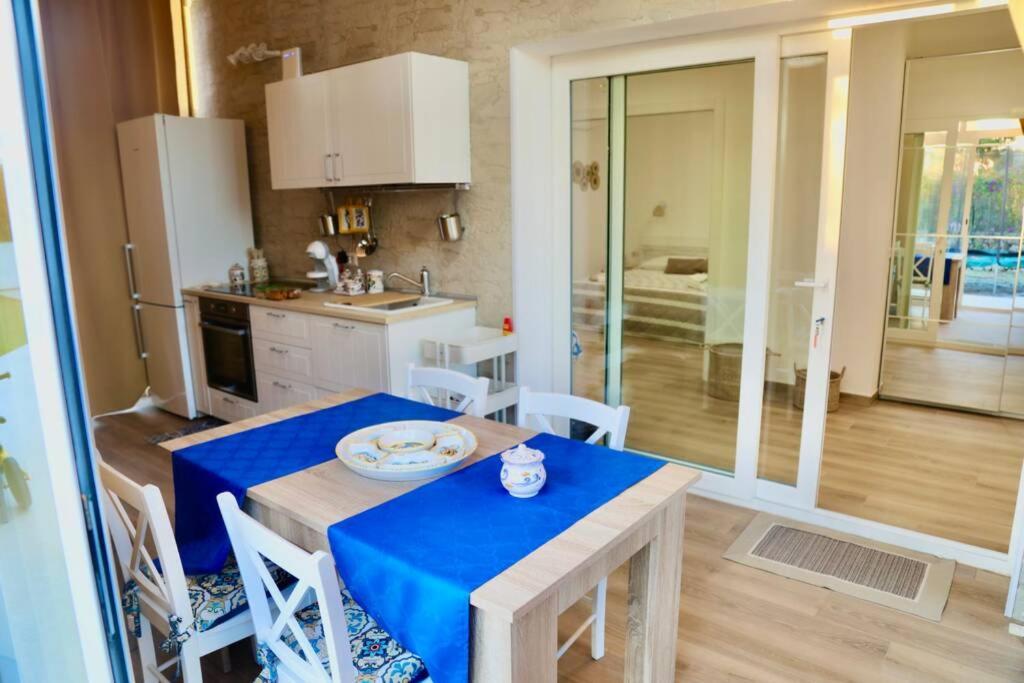 Villa Mare Blue Sr Nuovissima Villa 150M Dal Mare Adatta A Bambini Terrauzza Buitenkant foto